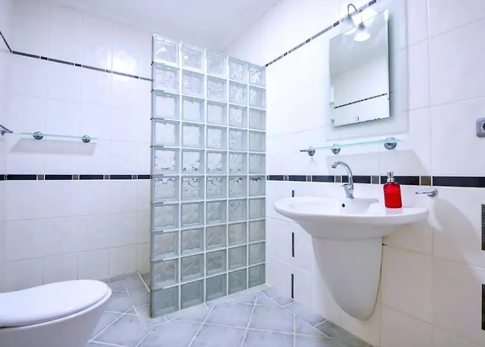 Vila Kayakoey 3 Bedroom Secluded With Private Pool Hot Tub Fethiye