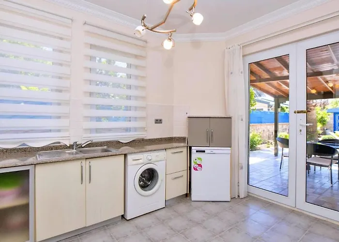 Kayakoey 3 Bedroom Secluded With Private Pool Hot Tub Vilă *