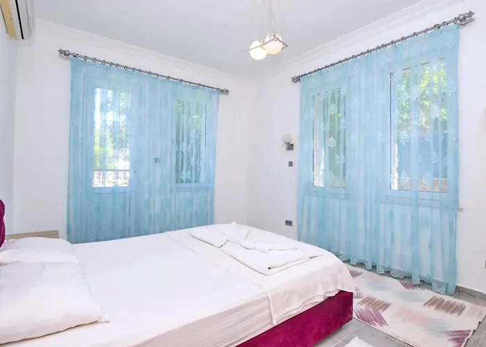 Kayakoey 3 Bedroom Secluded With Private Pool Hot Tub Vilă Fethiye