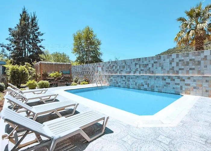 Kayakoey 3 Bedroom Secluded With Private Pool Hot Tub Фетхие